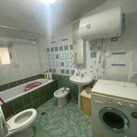 Aparttamento Hostel